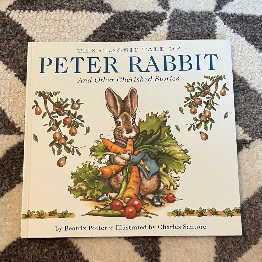 Hardcover Classic Tale of Peter Rabbit Book
